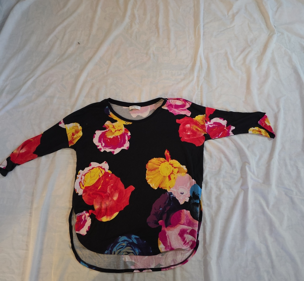 Babaton Black Floral Long Sleeve Tee with Bright Blooms